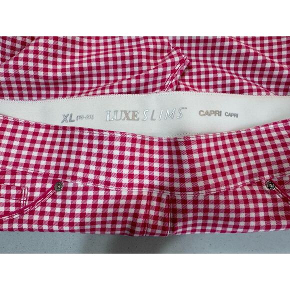 PETER NYGARD Luxe Slims Checkered Capri Women’ Pants Flattens Your tummy XL - Picture 6 of 6